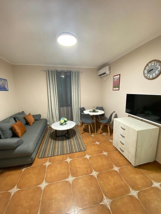 Aquata Apartments ติวัต ภายนอก รูปภาพ